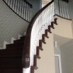 サーキュラー階段のある家